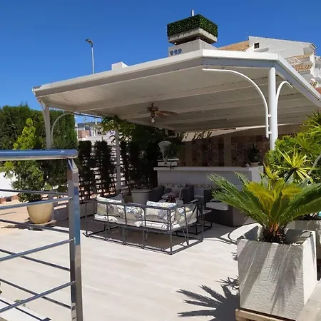 La Villetta Bed& Breakfast Couette-café *
